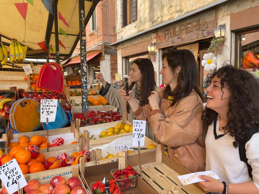Frutta e Fugu con le amiche